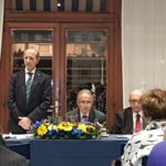 UN MOMENTO DELLA PRESENTAZIONE