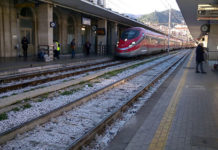 Frecciarossa Milano-Sapri soppresso per tagli Regione