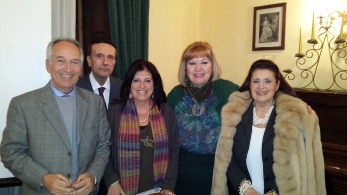 DA SINISTRA MICHELE DI FILIPPO ALDO SESSA MARIA SERRITIELLO FLORINDA BATTILORO EDE ELISA SPARANO