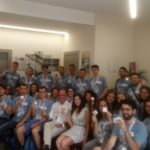 I RAGGAZZI DI MASTERCLASS A GFF CON IN MAMNO DEI PROFILATTICI DONATO DAL CENTRO -min