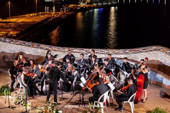 42847381_1572095809557673_80779049118466048_n