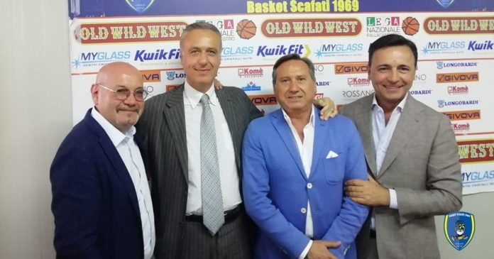 Vertici societari alla conferenza stampa