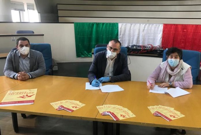 FOTO FIRMA PROTOCOLLO