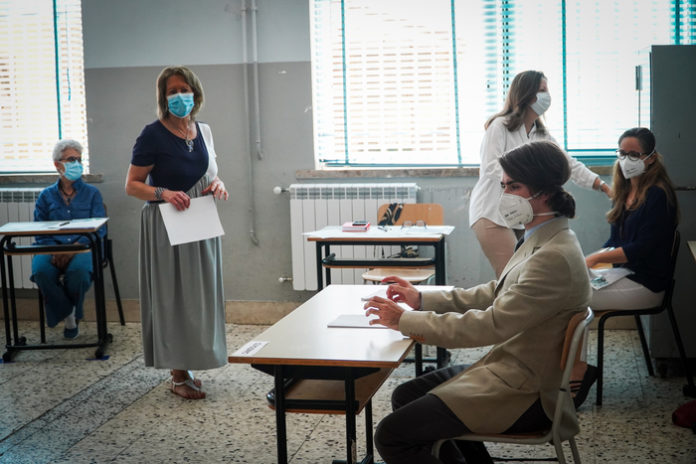 Al via gli esami di maturit 2020.