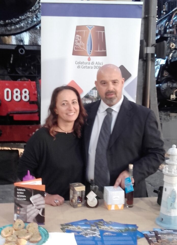 FOTO LOPA LUCIA DI MAURO COLATURA DI ALICI DOP 2