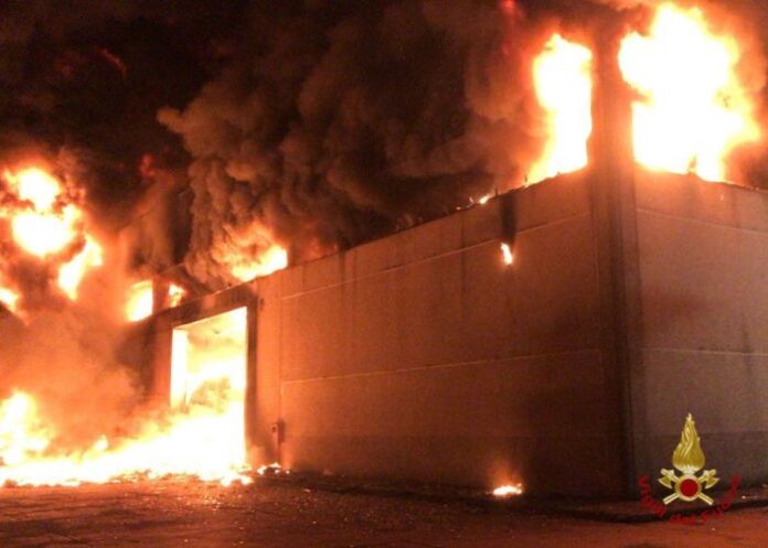 2f775f2d8f379c7b8561db65fe0c9f26