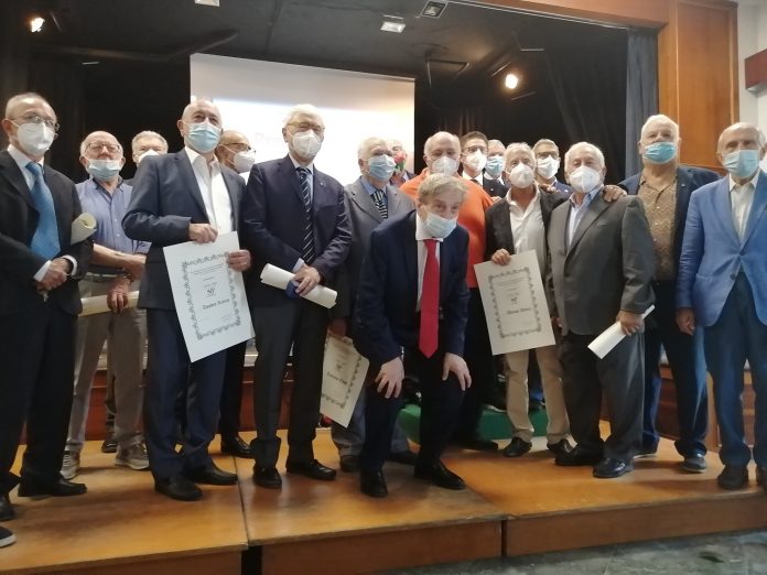 Premiazione Medici 2021 foto di gruppo prima mattinata