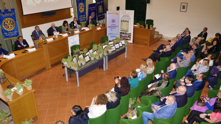 Si è concluso con successo il progetto “Urban Green” realizzato da sette Club Rotary salernitani  