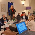 TAVOLO PRESIDENTE CAVA