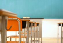 Liceo Novi Ligure, invito al corteo ‘Sudario di Gaza’ sul registro elettronico. Valditara ordina l’ispezione