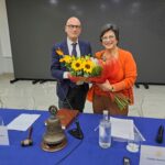 surmonte con i fiori