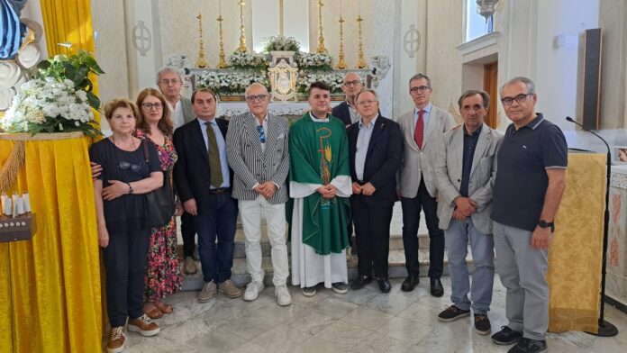 gruppo rotary con parroco