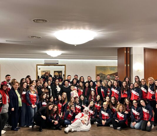 Lo spettacolo di Natale al San Luca di Battipaglia