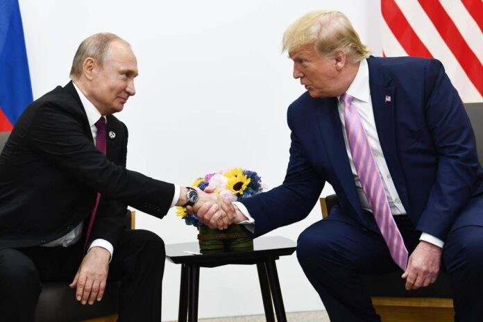 Trump: “Accordo con Putin, Russia fornirà gasolio agli Usa”. Zelensky: “Regali a Mosca non portano la pace”