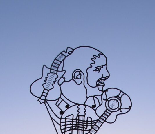 Il convegno di “Adorea”, alla Provincia di Salerno, dedicato a Pino Daniele che il 19 marzo avrebbe compiuto 71 anni.