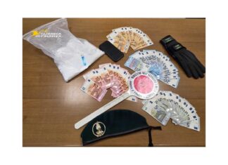 Trovato in possesso di oltre 700g di cocaina, arrestato da GdF