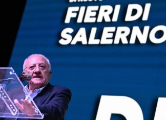 De Luca dopo il ritorno a Palazzo di Città: ora al lavoro