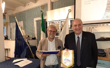 L’impatto dell’Intelligenza Artificiale nella società spiegato dal professor Sergio Bellucci al “Rotary Club Salerno”.