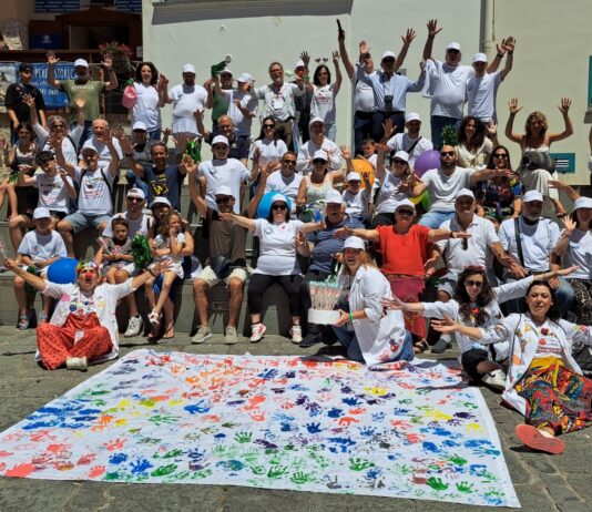 “Una Mano Vela Diamo”: un mare di solidarietà e amicizia per i ragazzi “speciali” grazie ai Club Rotary, Rotaract e Interact Salerno Est.