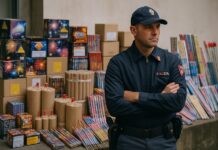 Maxi sequestro di materiale pirotecnico a Salerno: la Polizia intensifica i controlli sequestro materiale pirotecnico