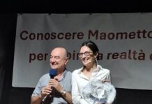 “Salvaguardiamo la nostra civiltà” L’appello lanciato dalla dottoressa Marialuisa Bonomo, studiosa dell’islam e assistente personale di Magdi Cristiano Allam, nell’incontro organizzato da don Nello Senatore nella “Cappella Giovanni Paolo II” di Salerno..