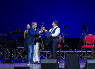 Premio Charlot, la serata al Verdi con Enrico Brignano