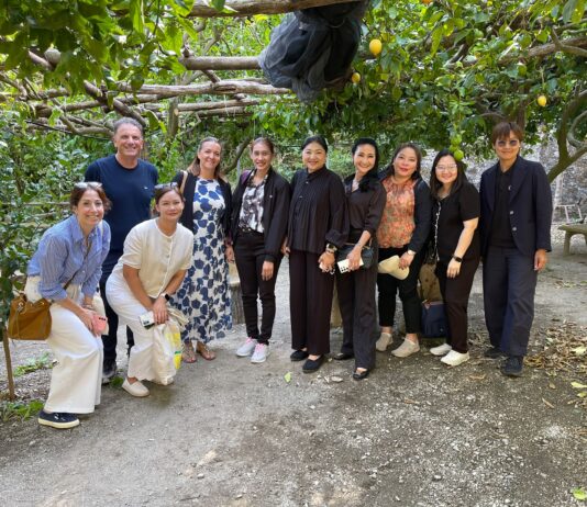Amalfi, la diplomazia thailandese in visita ai limoneti GIAHS