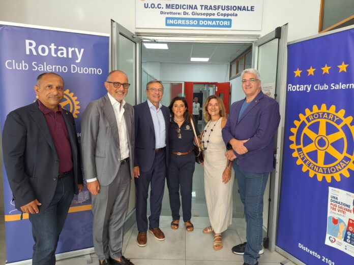 foto presidenti rotary con coppola copia 2