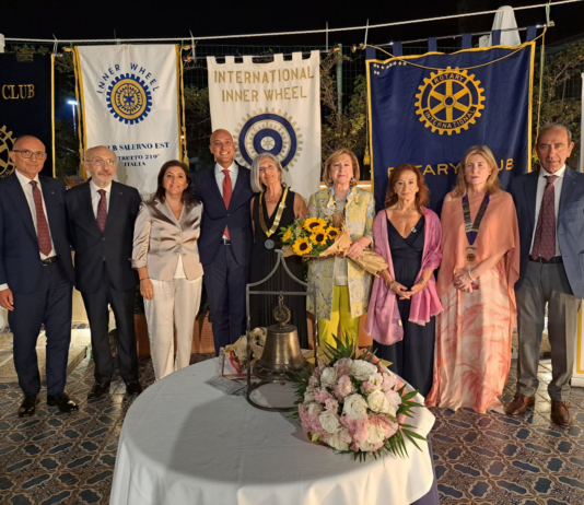 “Ballando insieme sotto le stelle”: una serata di solidarietà organizzata dall’Inner Wheel Salerno Carf di Salerno