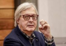 Sgarbi sottoposto a tracheostomia. Il bollettino medico: condizioni stabili, migliora quadro polmonare