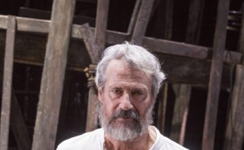 Al Teatro Pasolini di Salerno va in scena ‘Don Milani e la lezione di Barbiana’ Don Milani e la lezione di Barbiana