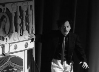 Al Teatro Serra di Napoli va in scena “UNALAMPA” di Roberto Azzurro UNALAMPA Roberto Azzurro
