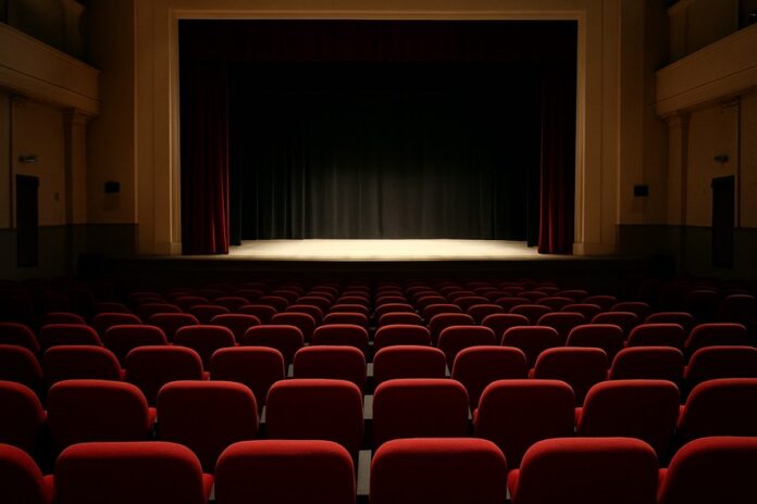 aperte-le-iscrizioni-per-i-corsi-di-teatro-alla-ca corsi di teatro