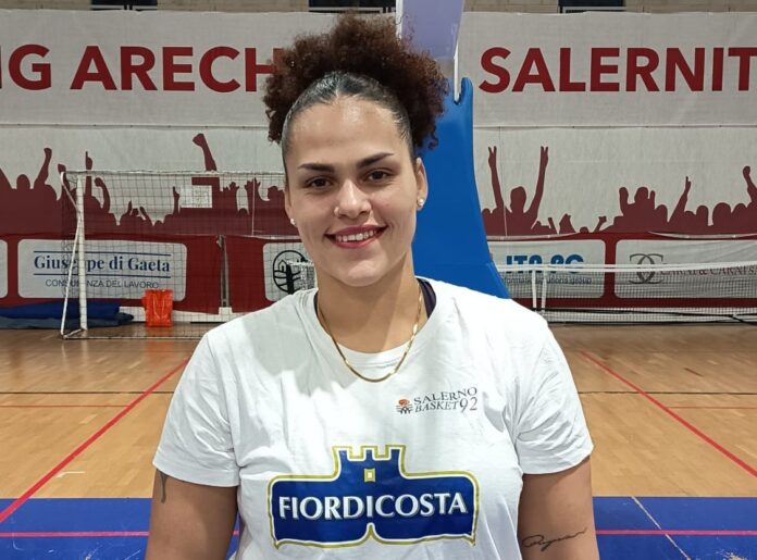 salerno-basket-92-ingaggia-la-pivot-argentina-vict ingaggio Victoria Michel